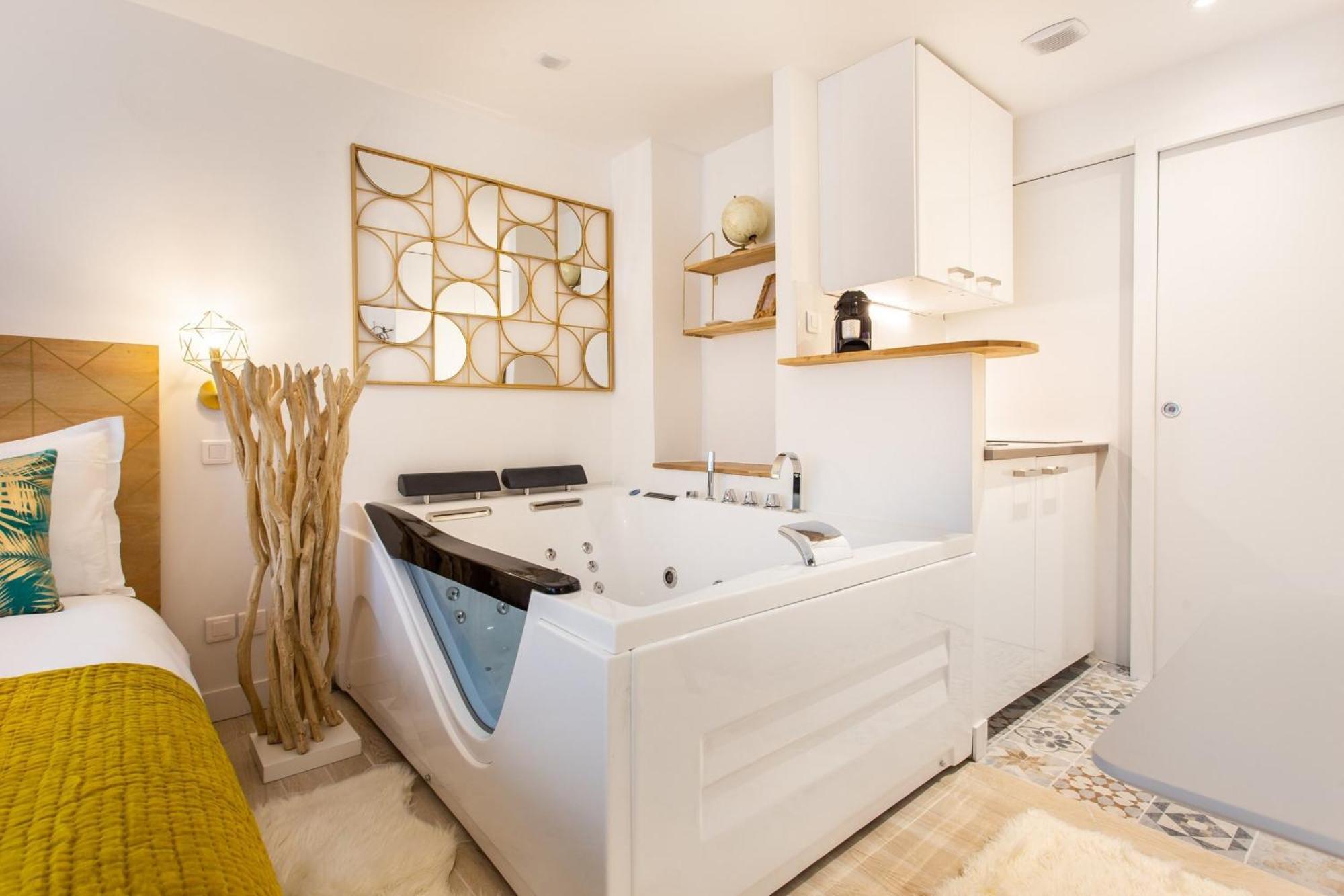 Charming Studio - 1Bd-2P - Batignolles Париж Екстериор снимка