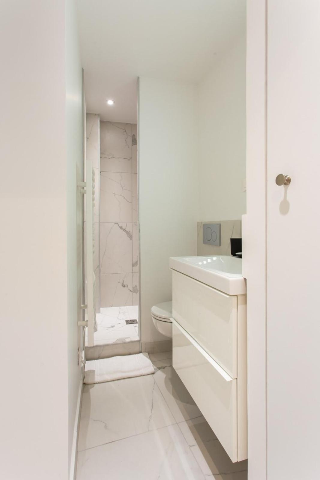 Charming Studio - 1Bd-2P - Batignolles Париж Екстериор снимка